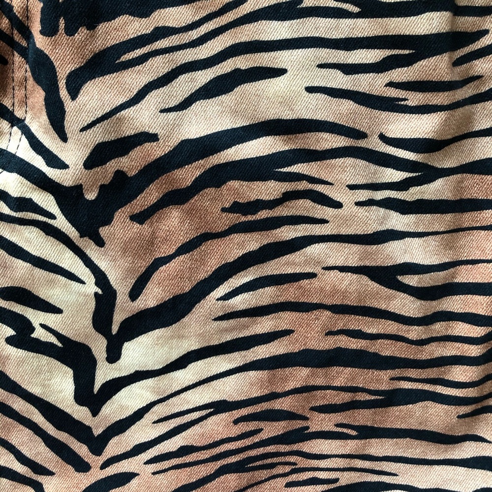 Topshop Sz 12 Tiger Print Denim Skirt - Picture 8 of 8